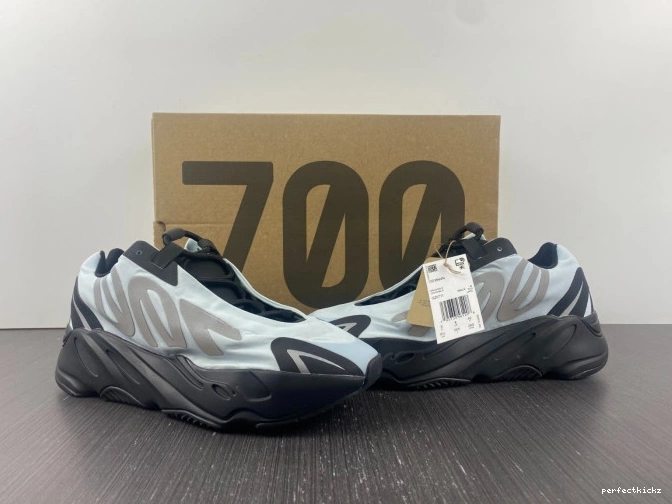 Adidas Tint Blue GZ0711 MNVN 700 Yeezy Boost 0812